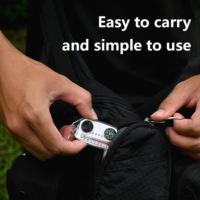 بوصلة ومقياس حرارة وعدسة مكبرة - مراجعة Compass Keychain Mini وسعره